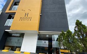 Hotel Business Center